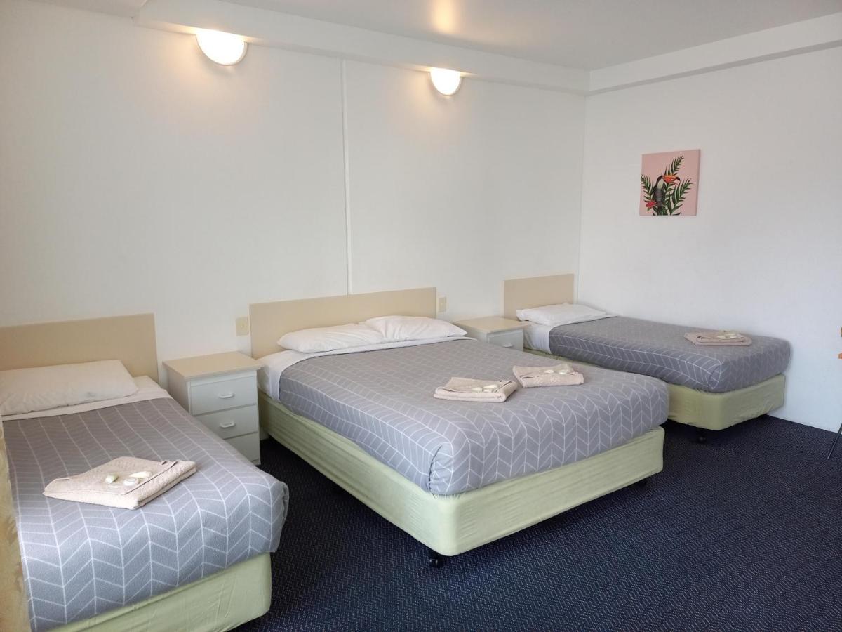 Heyfield Motel And Apartments Lakes Entrance Extérieur photo