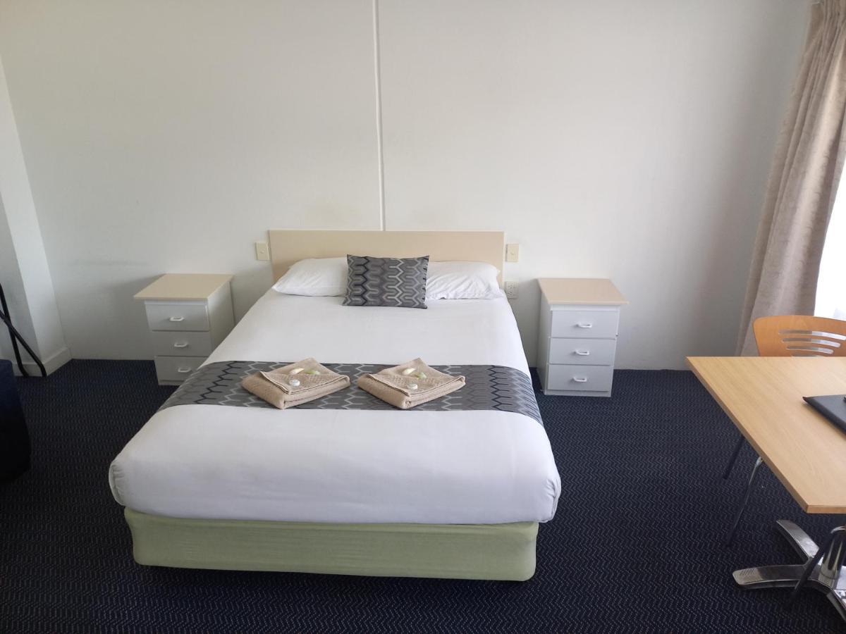 Heyfield Motel And Apartments Lakes Entrance Extérieur photo