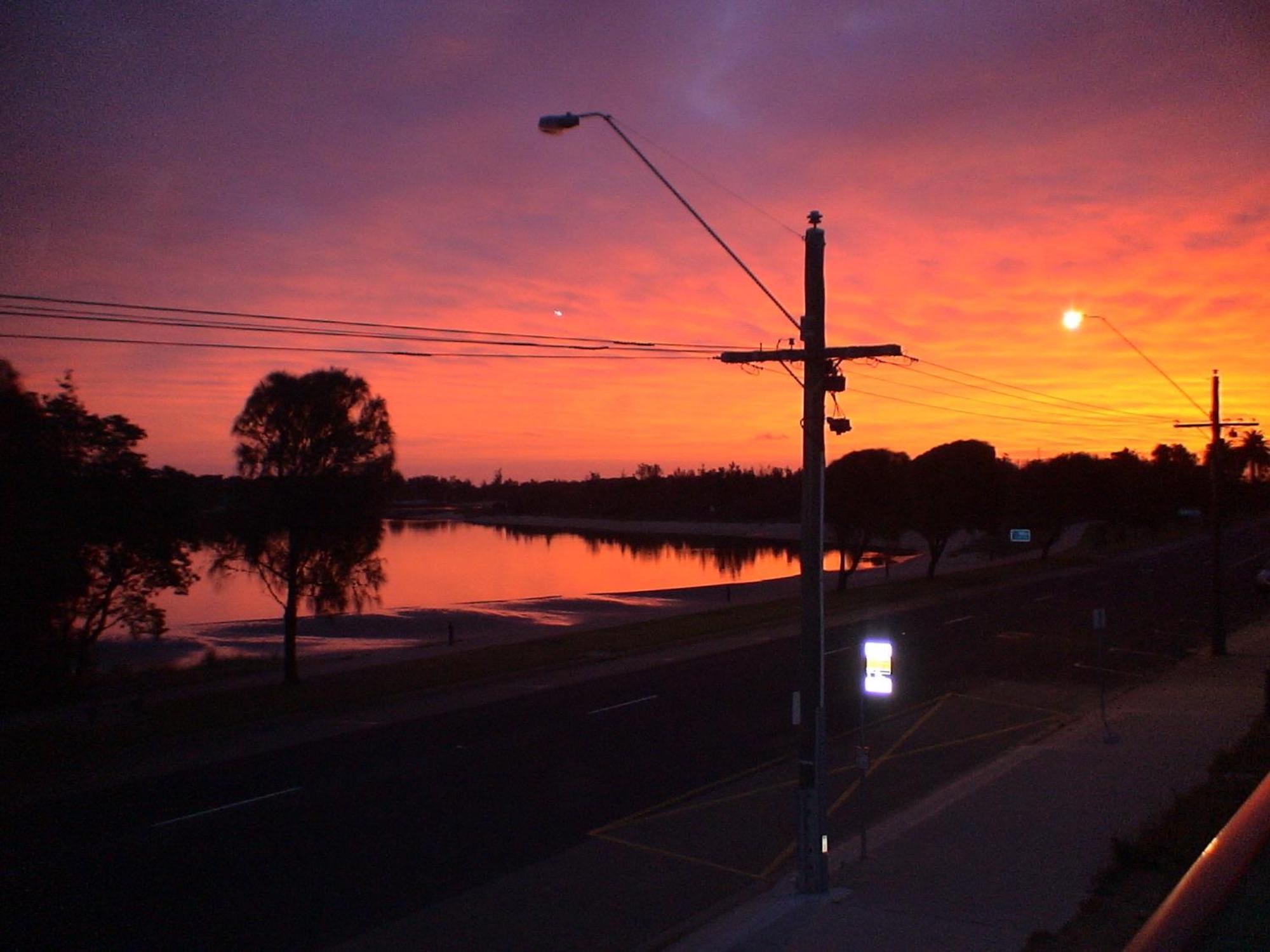 Heyfield Motel And Apartments Lakes Entrance Extérieur photo