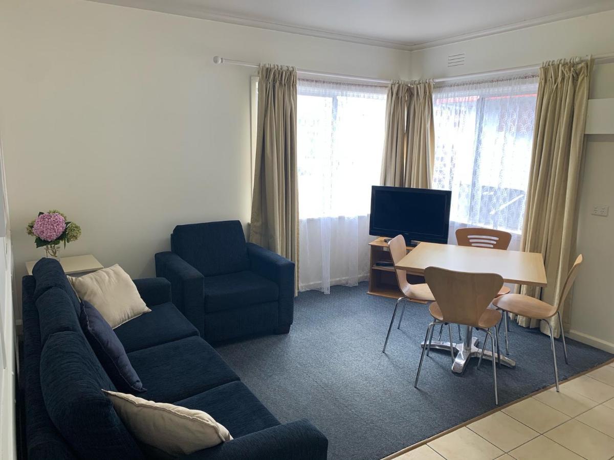 Heyfield Motel And Apartments Lakes Entrance Extérieur photo